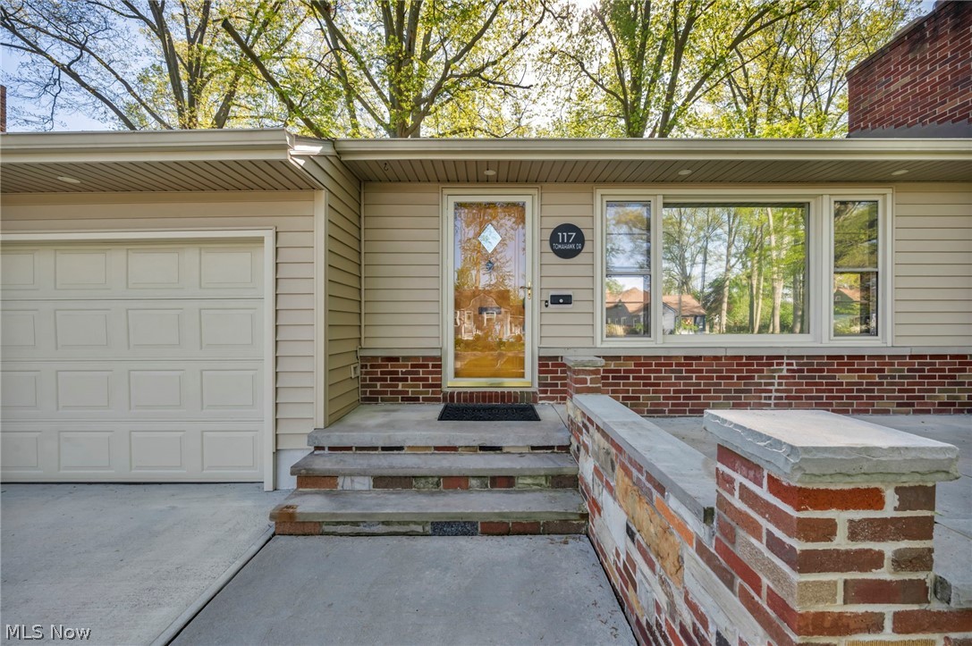 117 Tomahawk Drive Avon Lake OH 44012