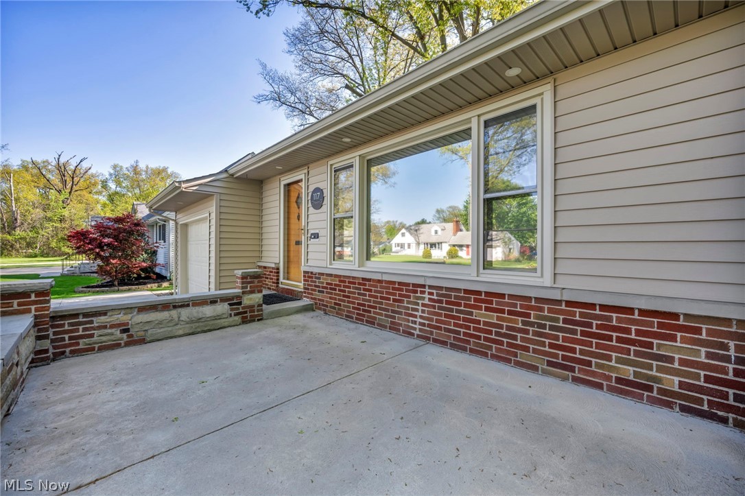 117 Tomahawk Drive Avon Lake OH 44012