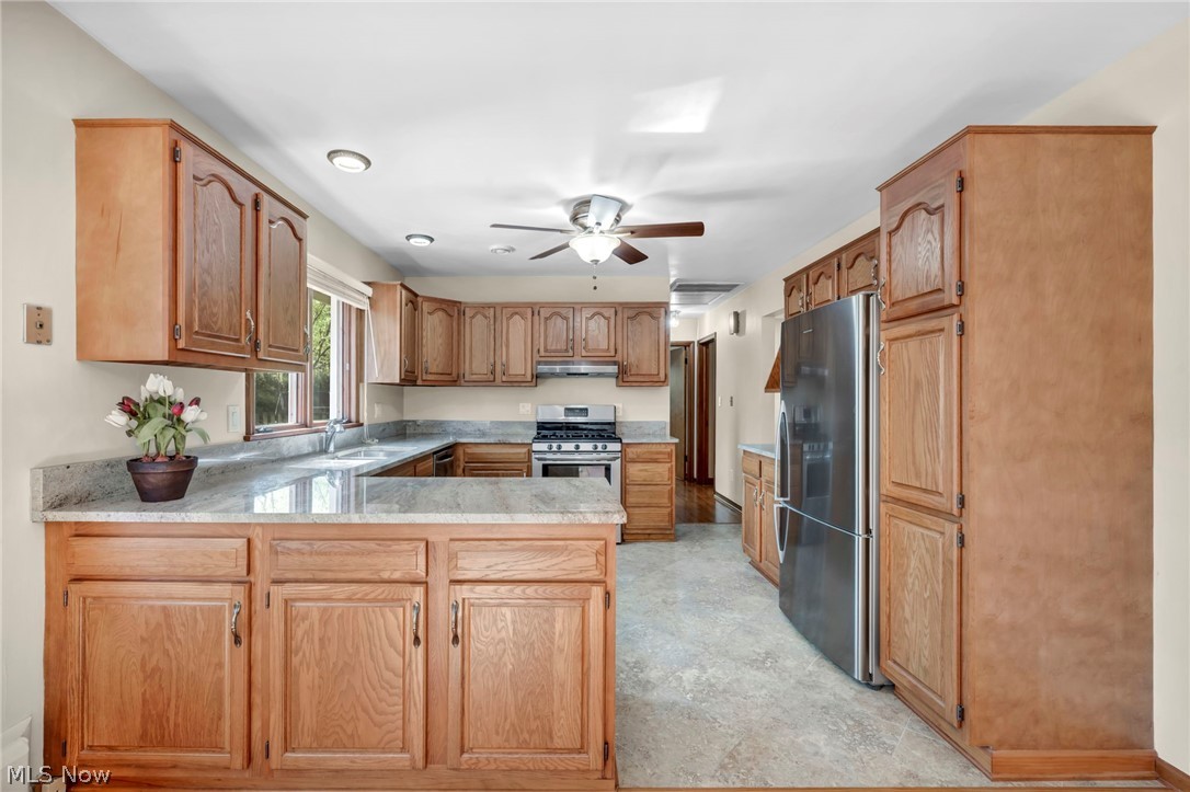 117 Tomahawk Drive Avon Lake OH 44012