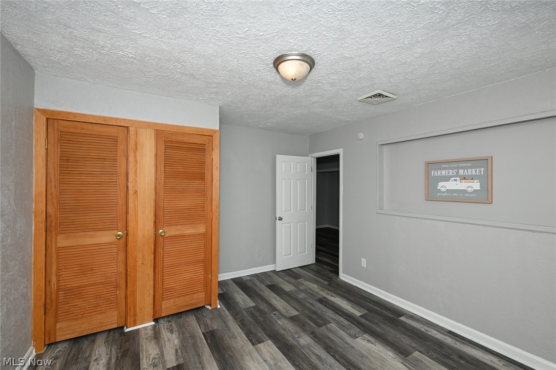 1376 Seward Avenue Akron OH 44320