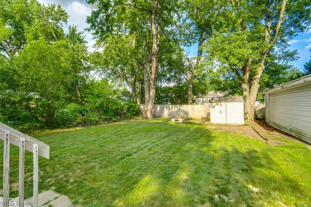 77 Devonshire Drive Akron OH 44312