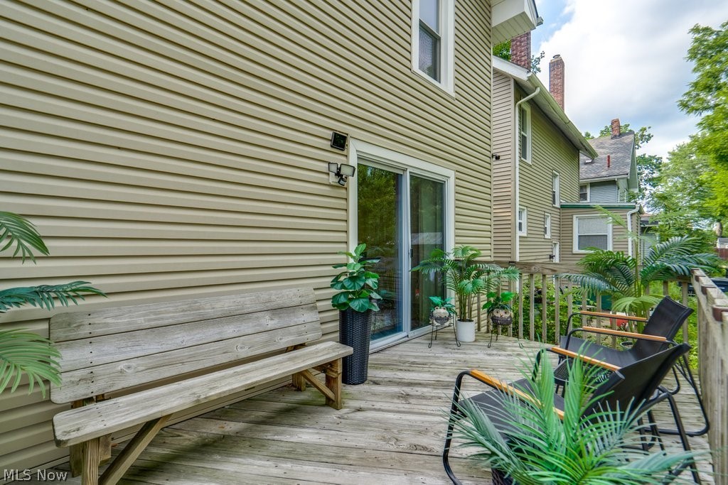 77 Devonshire Drive Akron OH 44312