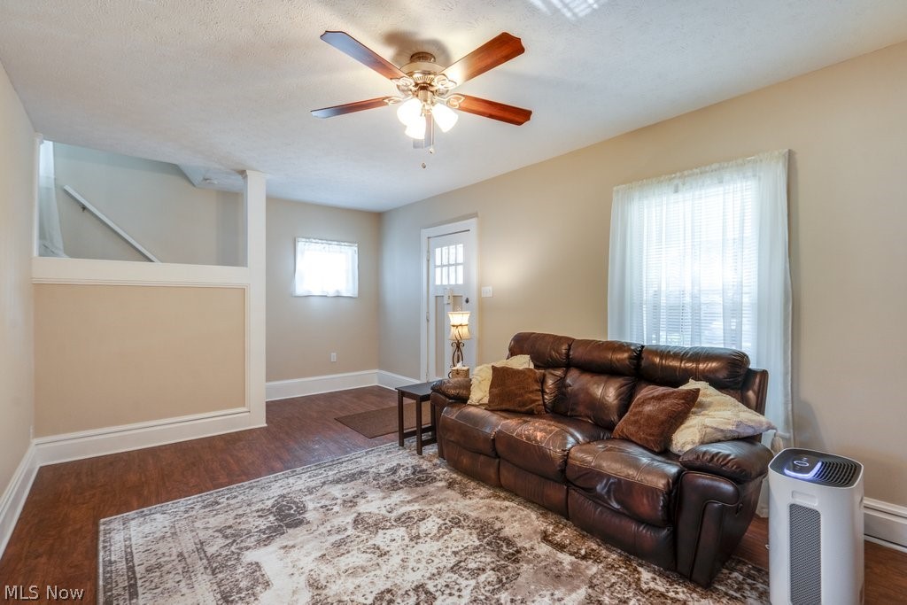 77 Devonshire Drive Akron OH 44312