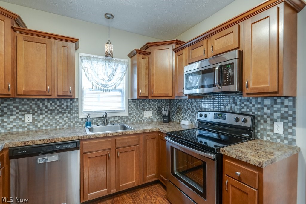77 Devonshire Drive Akron OH 44312