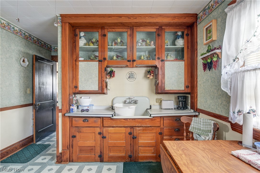3198 W 84th Street Cleveland OH 44102