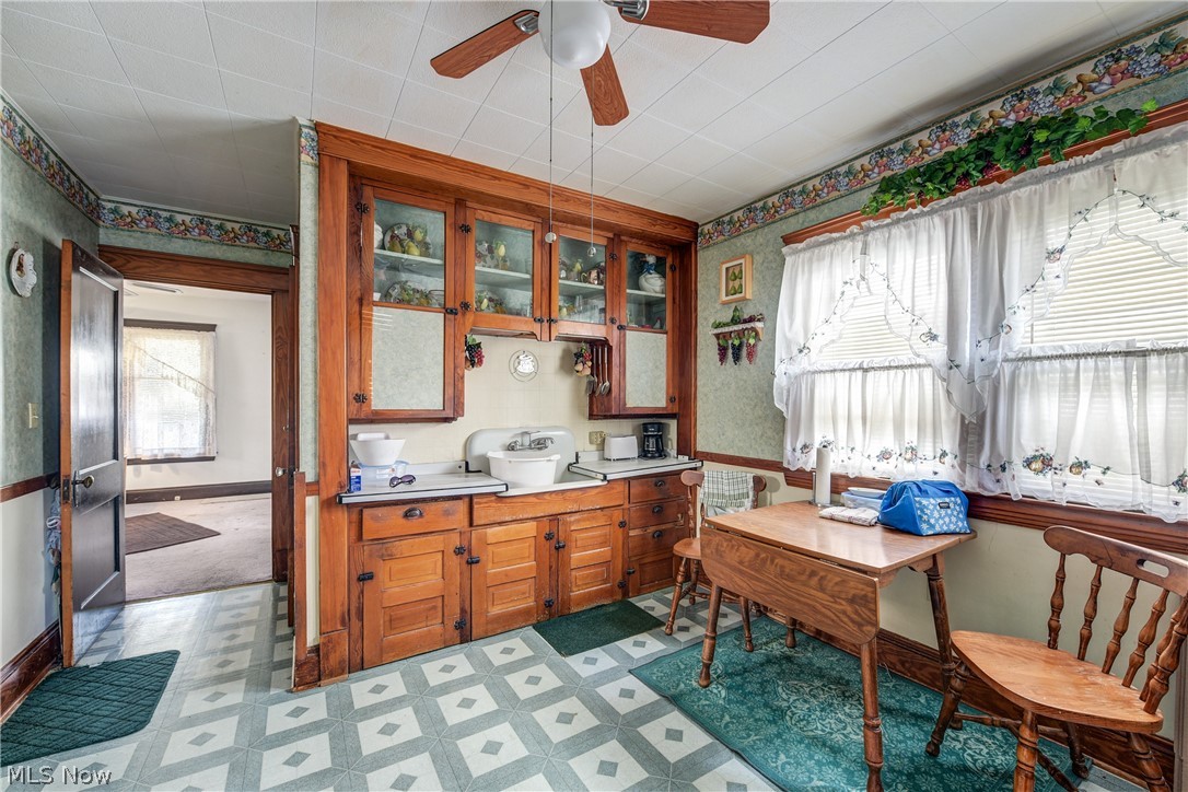 3198 W 84th Street Cleveland OH 44102