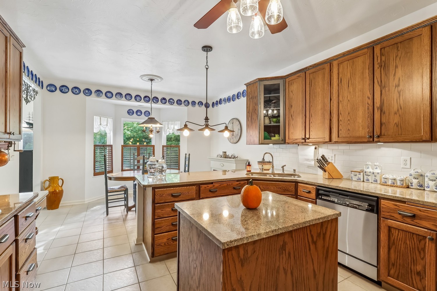 629 Brennans Court Avon Lake OH 44012