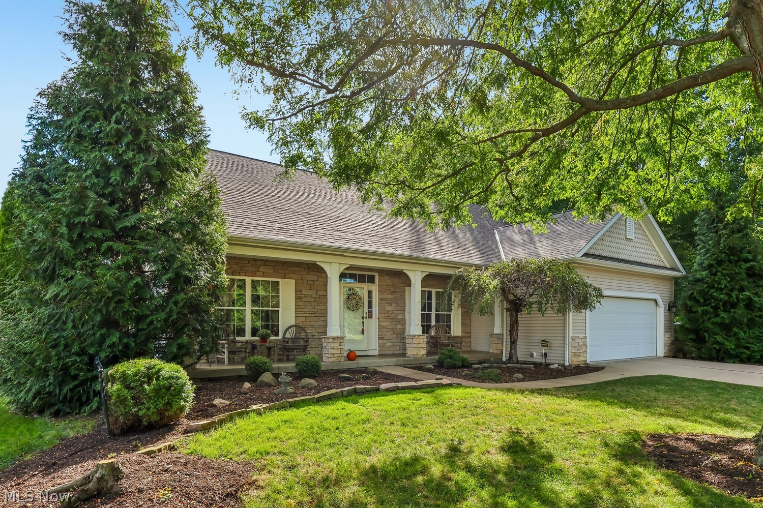 629 Brennans Court Avon Lake OH 44012
