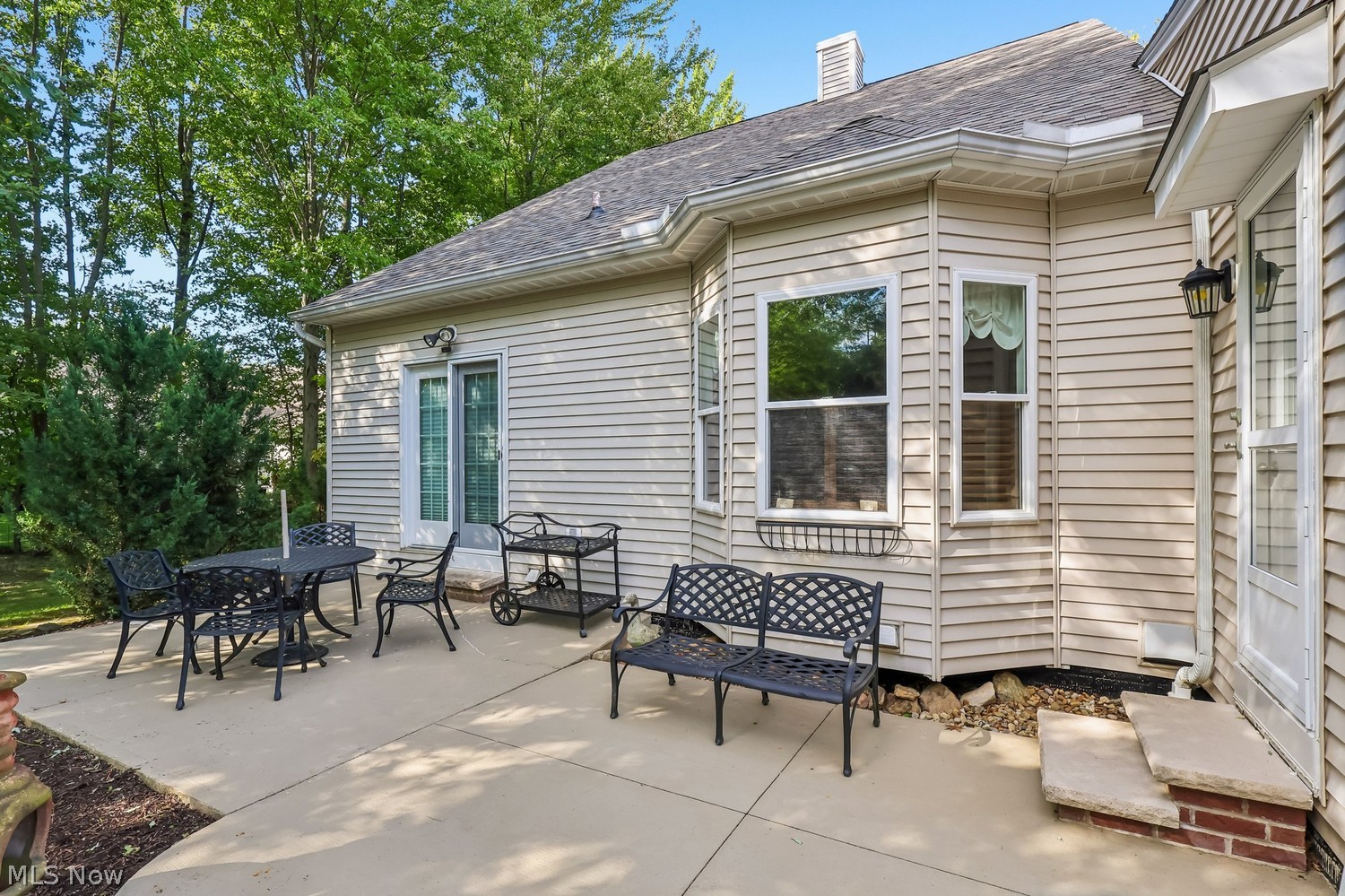 629 Brennans Court Avon Lake OH 44012