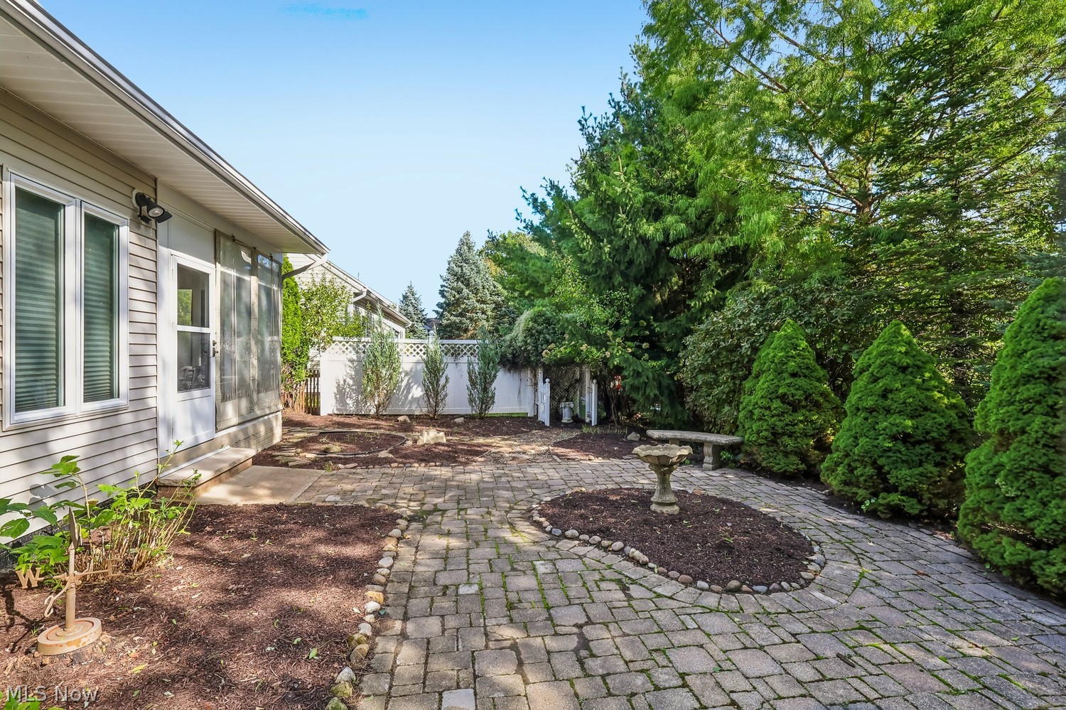 629 Brennans Court Avon Lake OH 44012