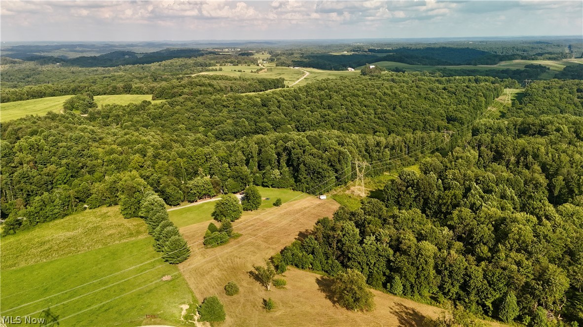 5612 Township Road 54 Salineville OH 43945