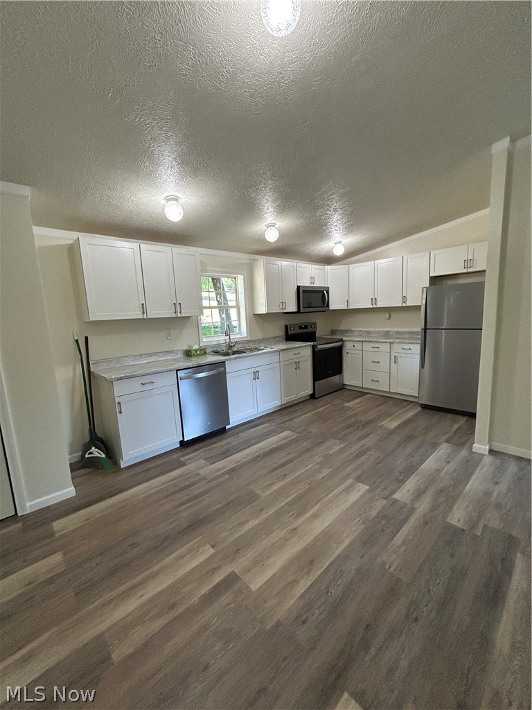 5612 Township Road 54 Salineville OH 43945