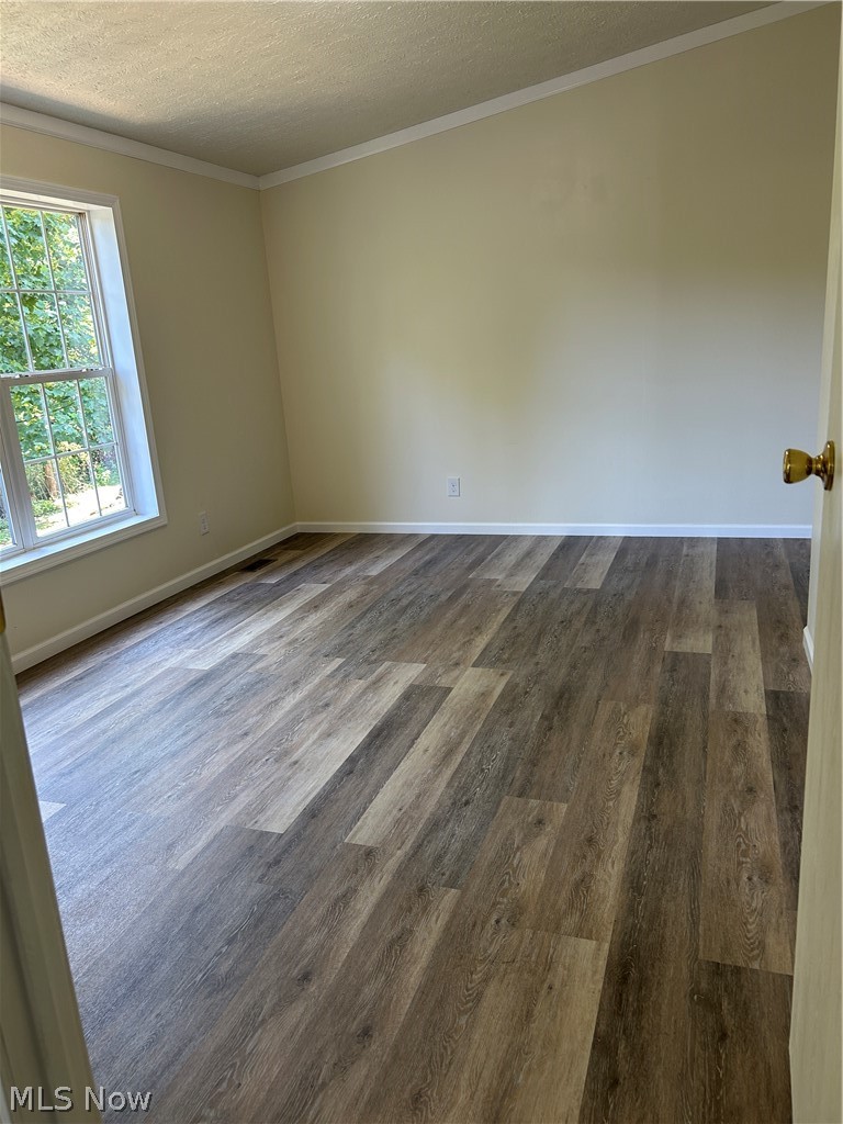 5612 Township Road 54 Salineville OH 43945
