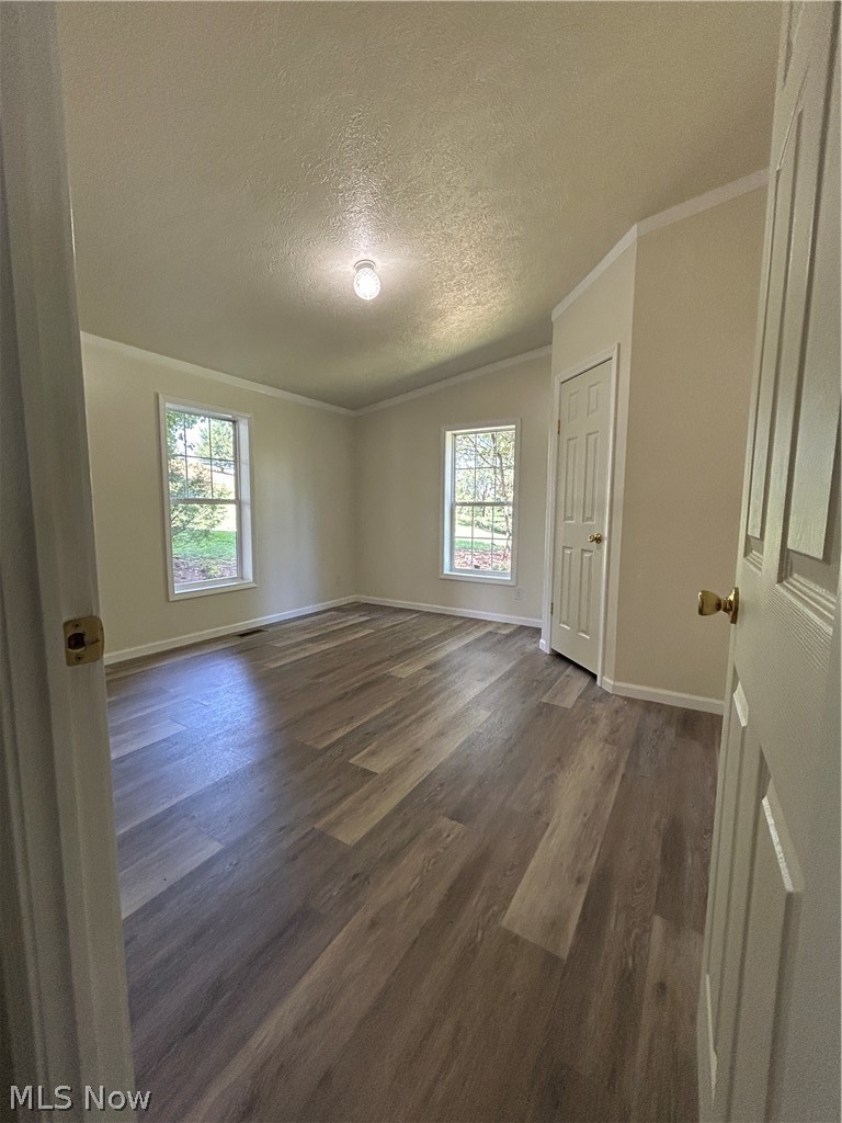 5612 Township Road 54 Salineville OH 43945
