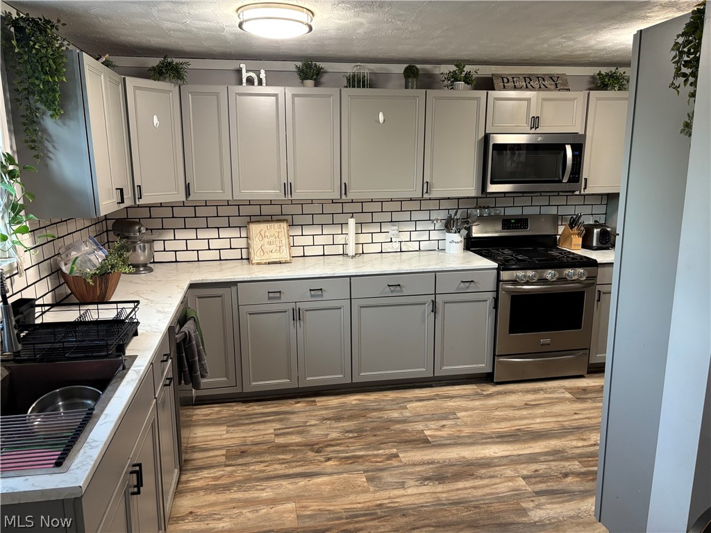 118 East Street Wellington OH 44090