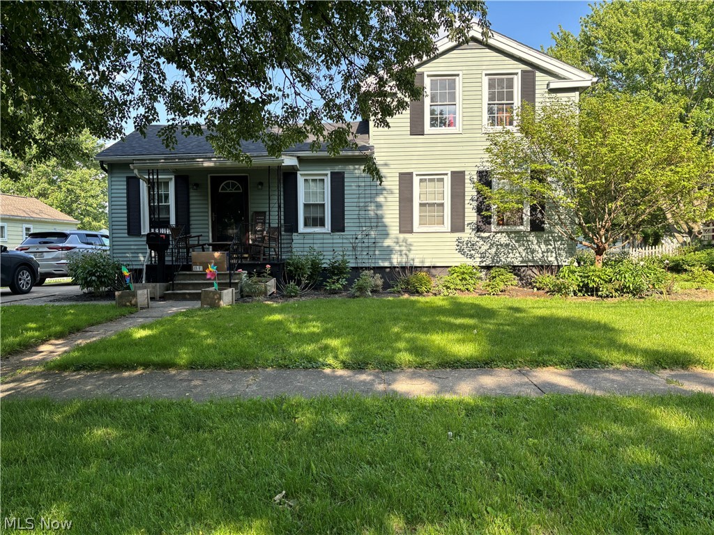 118 East Street Wellington OH 44090
