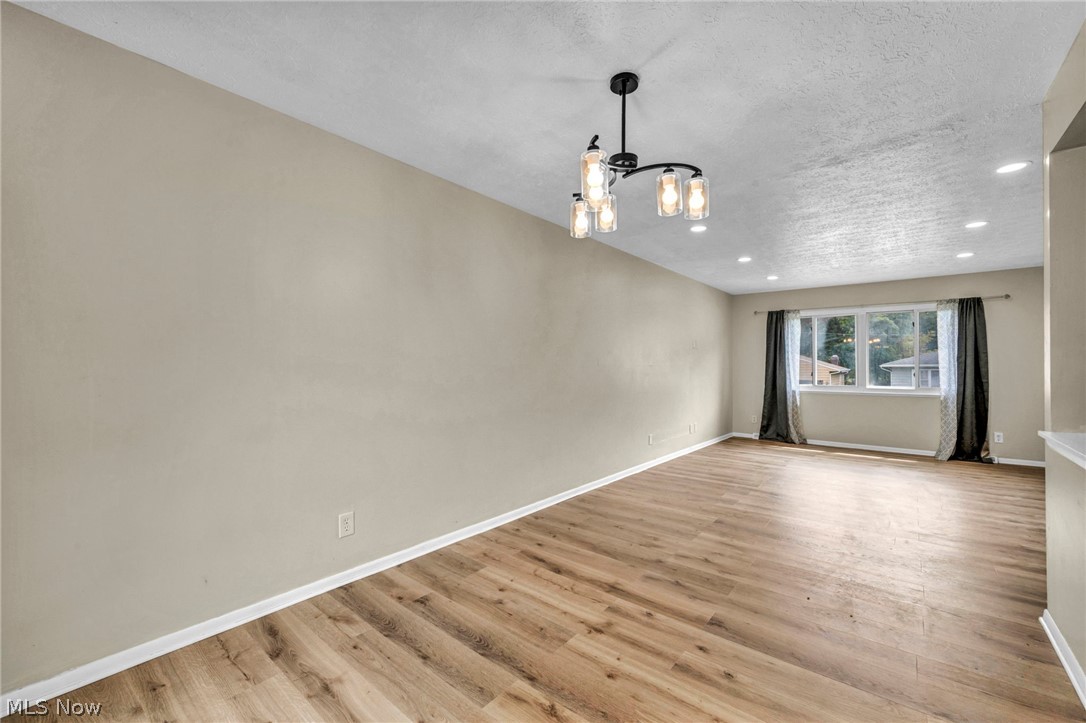 14369 Rochelle Drive Maple Heights OH 44137