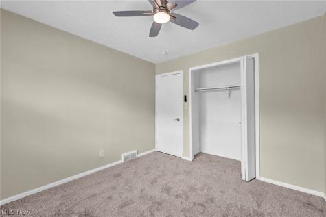 14369 Rochelle Drive Maple Heights OH 44137