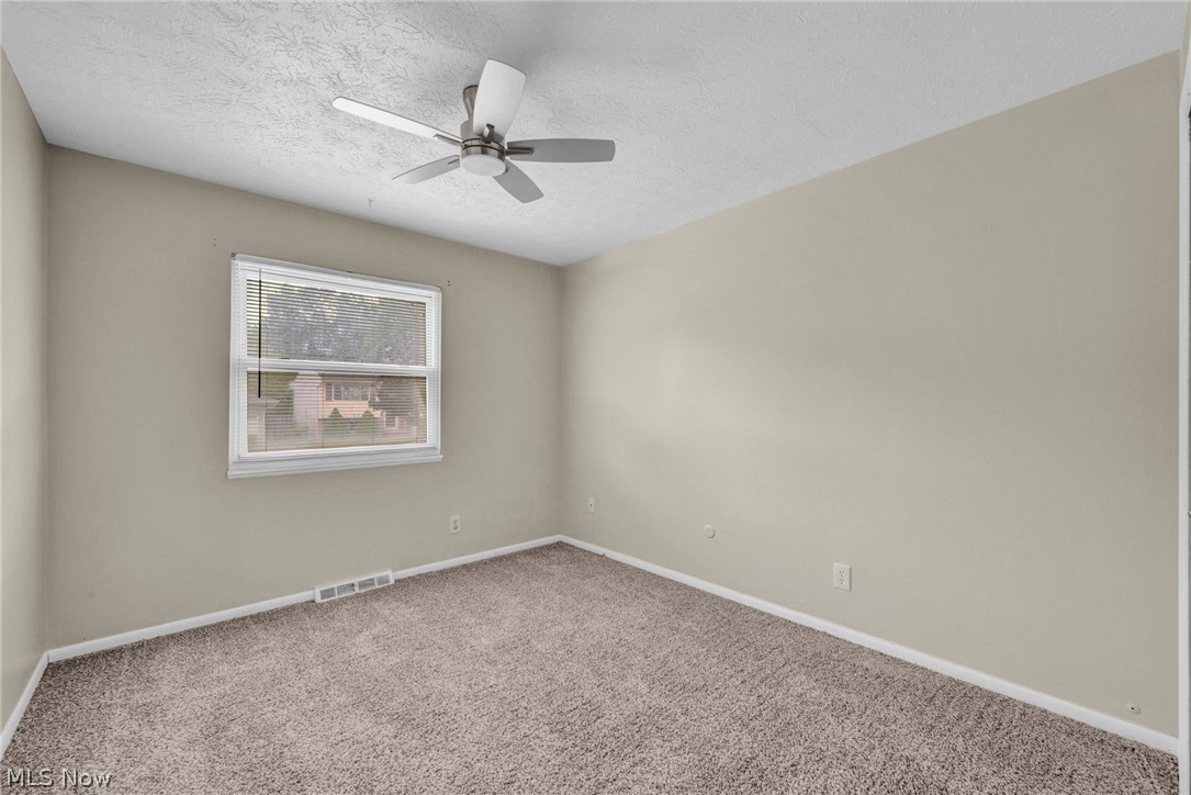 14369 Rochelle Drive Maple Heights OH 44137