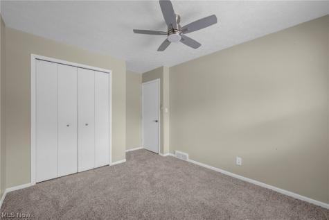 14369 Rochelle Drive Maple Heights OH 44137