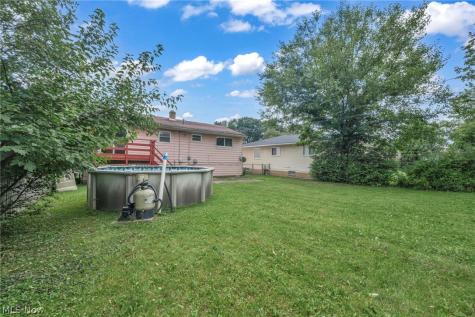 14369 Rochelle Drive Maple Heights OH 44137