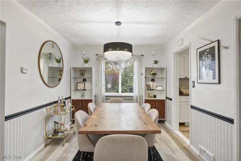 24014 Wolf Road Bay Village OH 44140