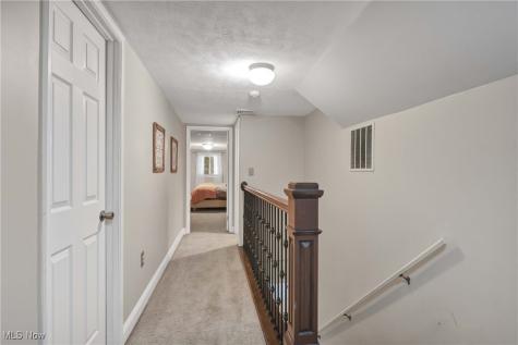 24014 Wolf Road Bay Village OH 44140