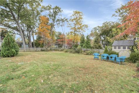 24014 Wolf Road Bay Village OH 44140