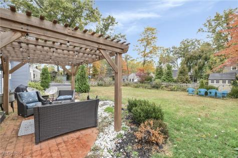 24014 Wolf Road Bay Village OH 44140