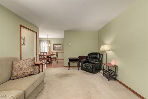 26731 Knickerbocker Road Bay Village OH 44140
