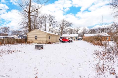 26731 Knickerbocker Road Bay Village OH 44140