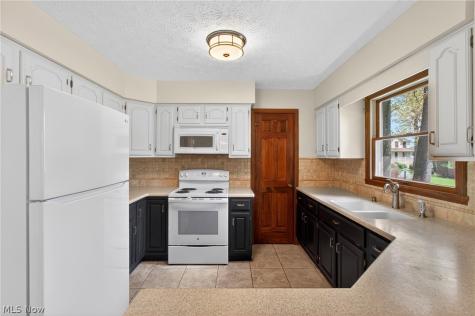5346 Burlawn Street NW Canton OH 44708
