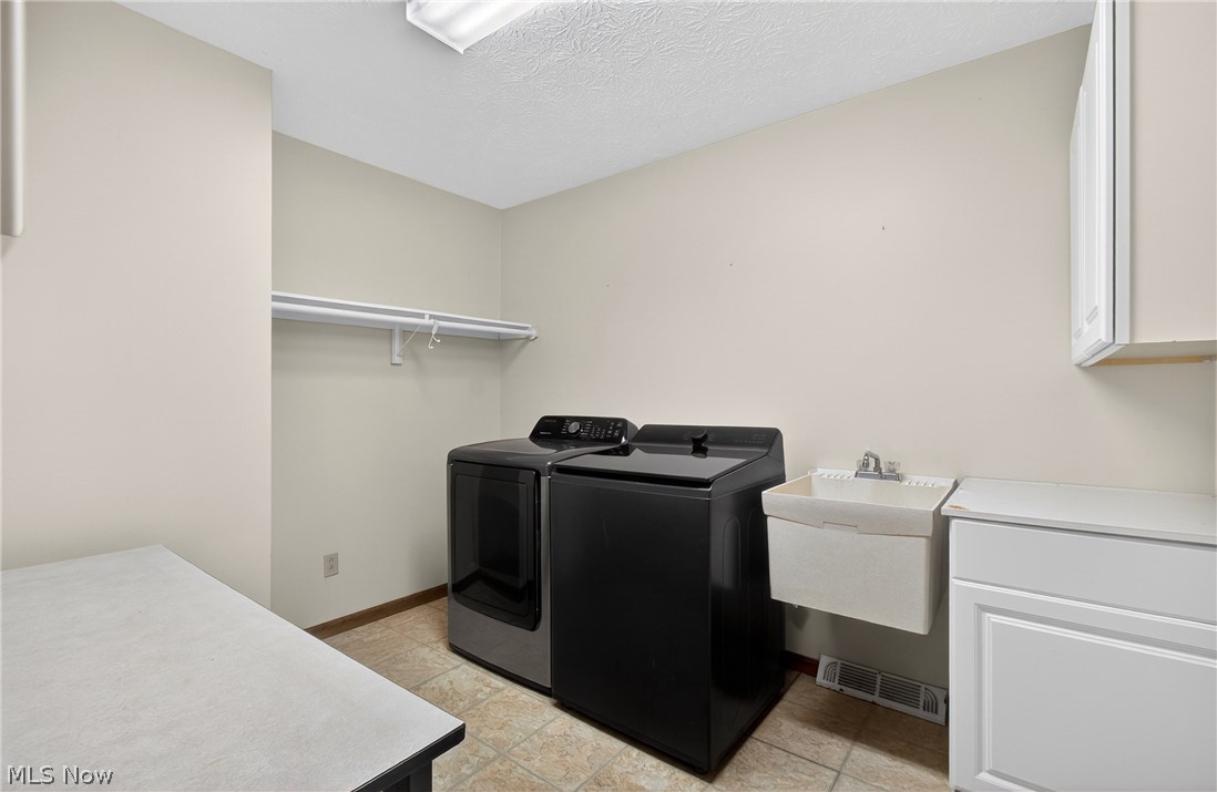 5346 Burlawn Street NW Canton OH 44708