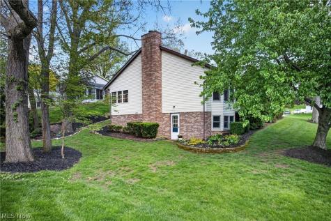 5346 Burlawn Street NW Canton OH 44708