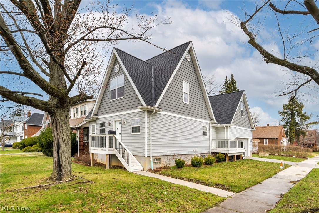 2145 N Taylor Road Cleveland Heights OH 44112