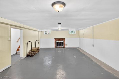 1417 Lynn Park Drive Cleveland Heights OH 44121