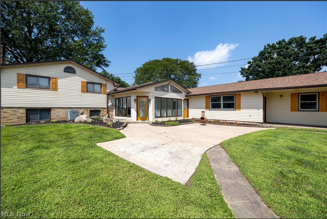 1133 3rd Street SW New Philadelphia OH 44663