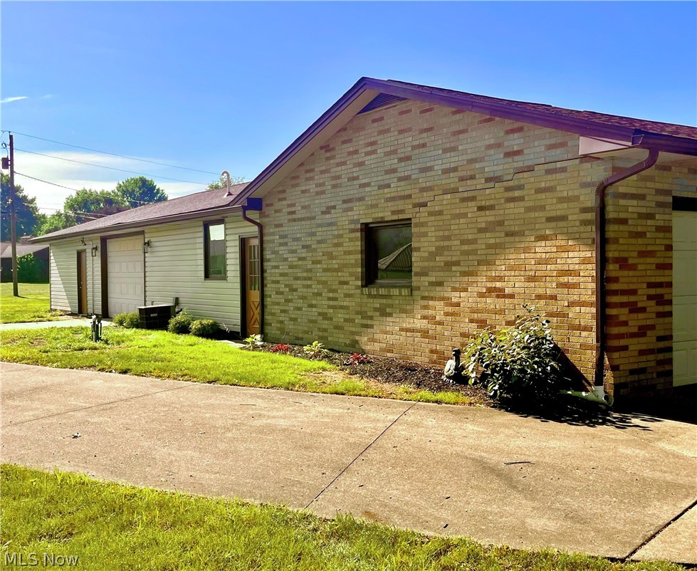 1133 3rd Street SW New Philadelphia OH 44663