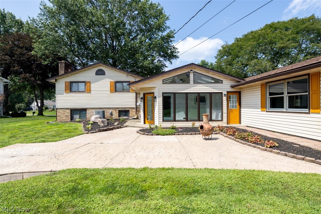 1133 3rd Street SW New Philadelphia OH 44663