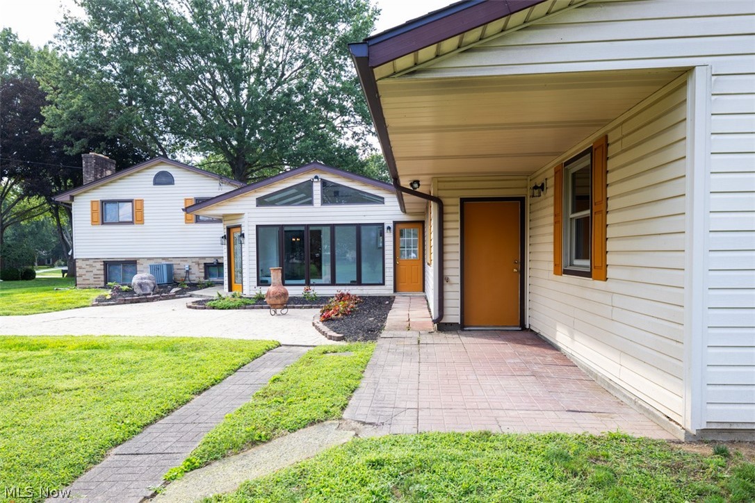 1133 3rd Street SW New Philadelphia OH 44663