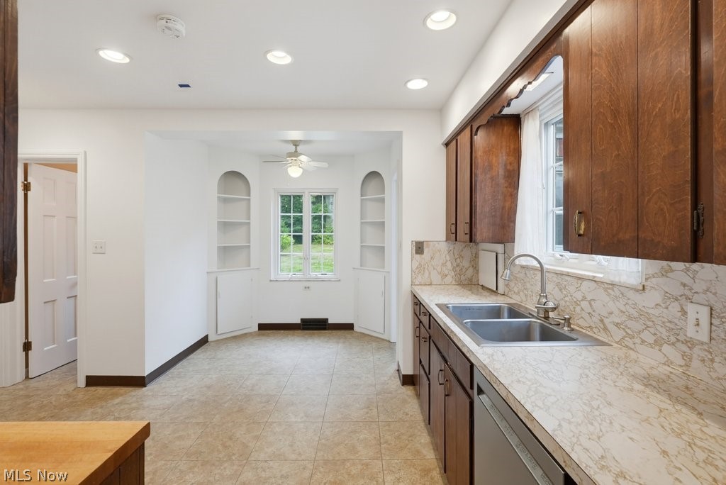 7250 Brecksville Road Independence OH 44131
