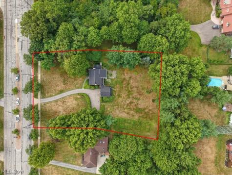7250 Brecksville Road Independence OH 44131