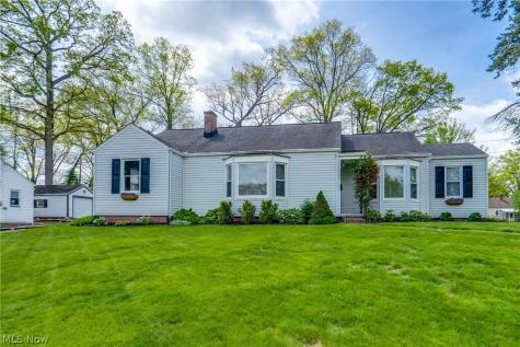 1307 Plymouth Street NW Massillon OH 44646