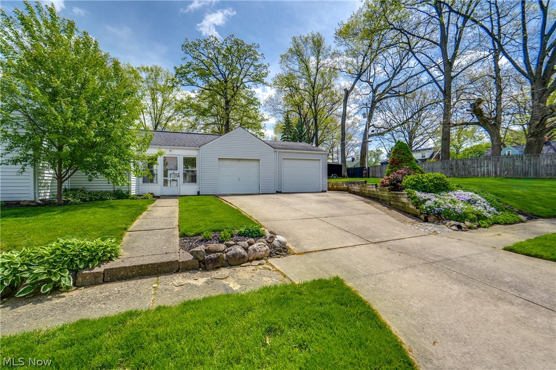 1307 Plymouth Street NW Massillon OH 44646