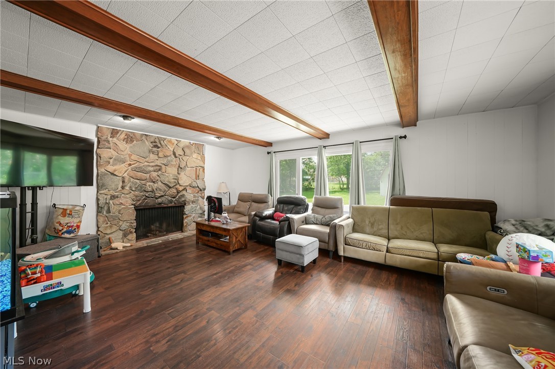 718 Starlight Drive Seven Hills OH 44131