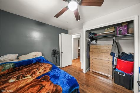 718 Starlight Drive Seven Hills OH 44131
