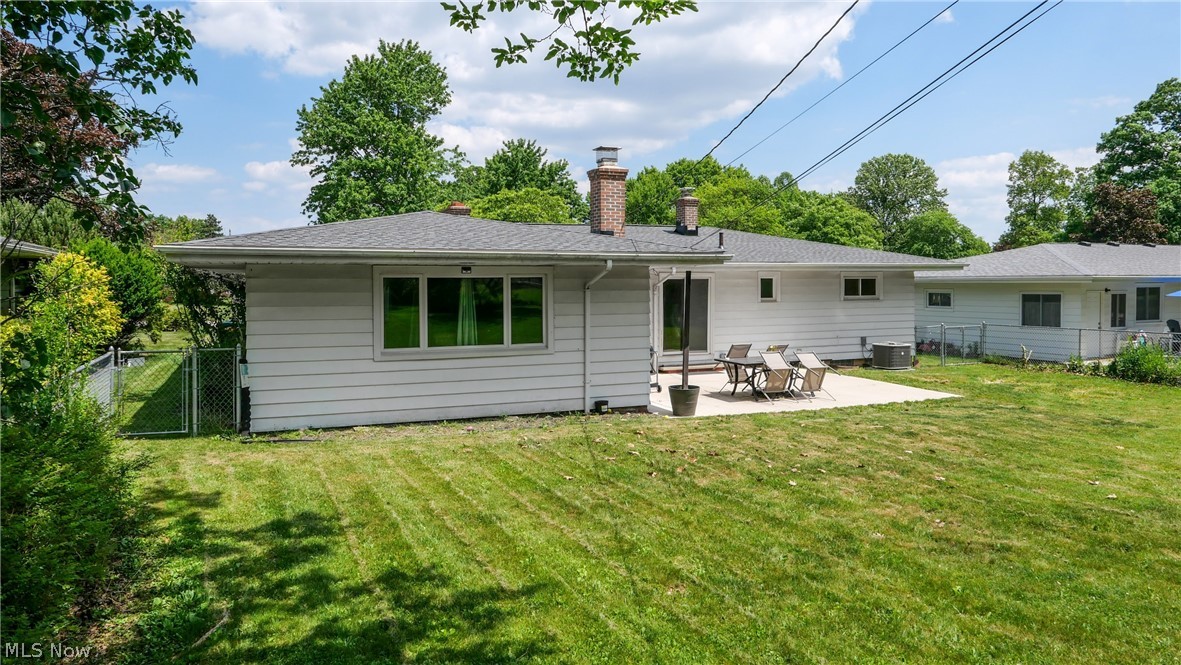 718 Starlight Drive Seven Hills OH 44131