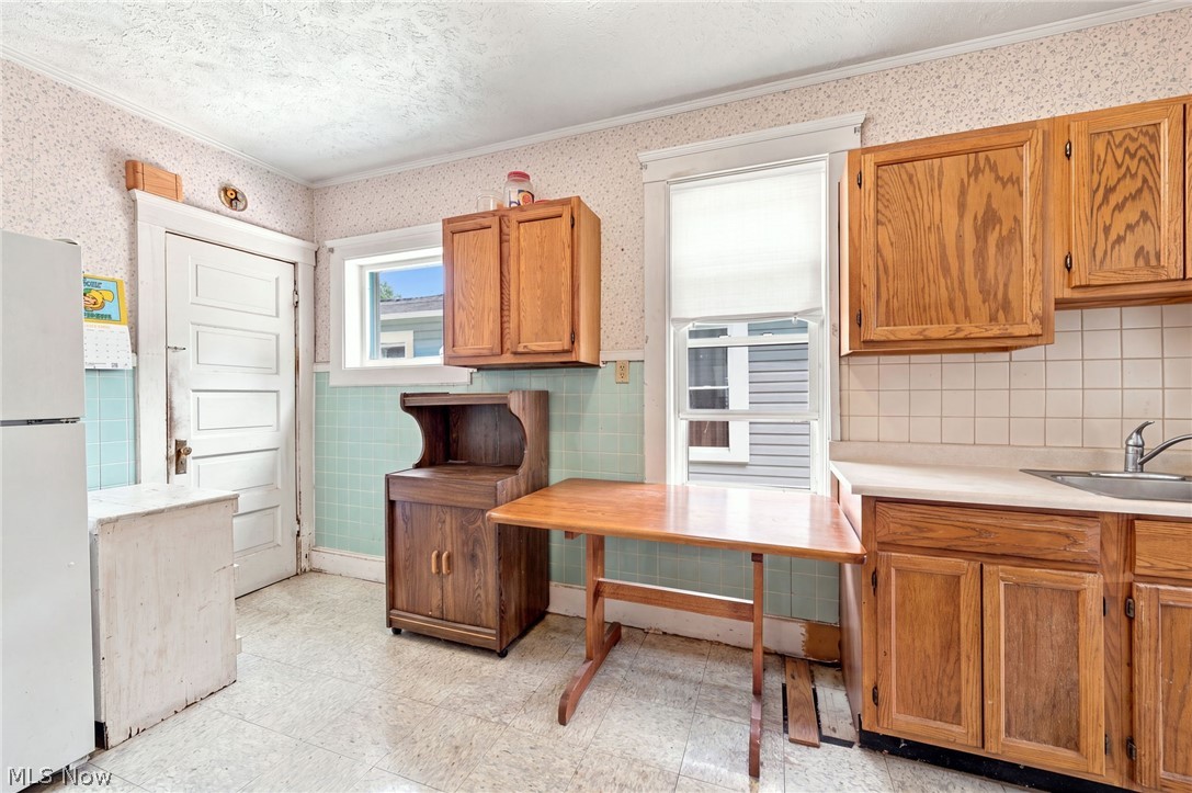1339 Park Row Lakewood OH 44107