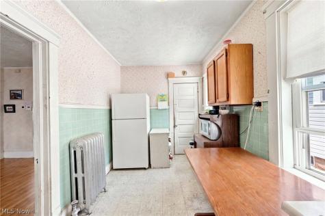 1339 Park Row Lakewood OH 44107