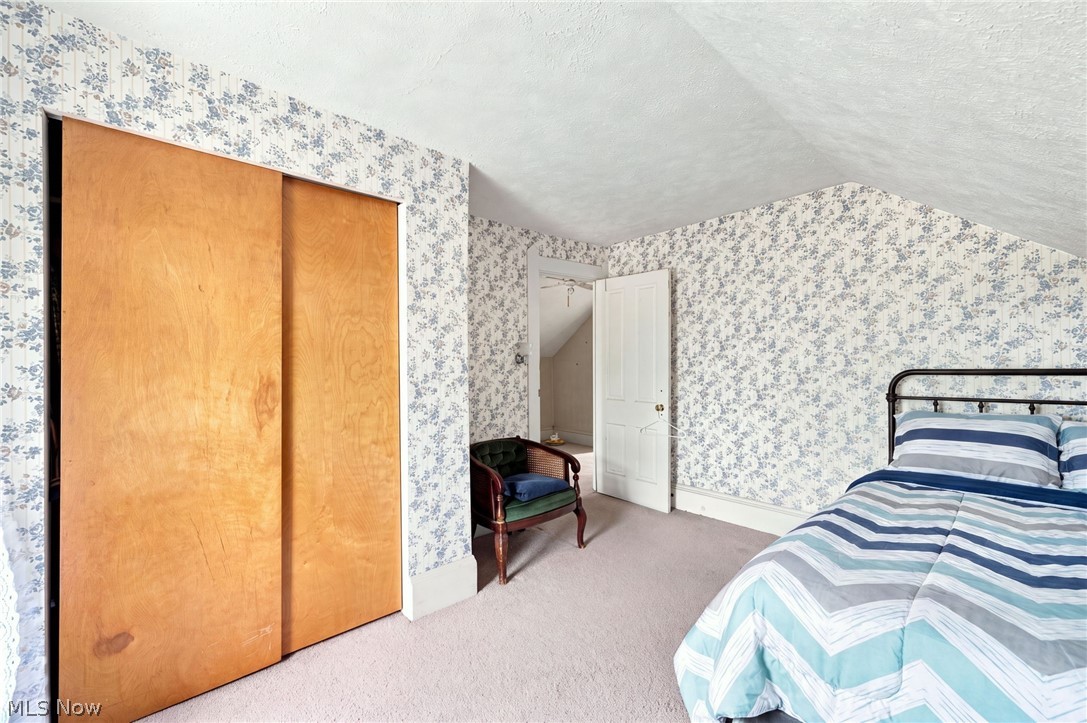 1339 Park Row Lakewood OH 44107